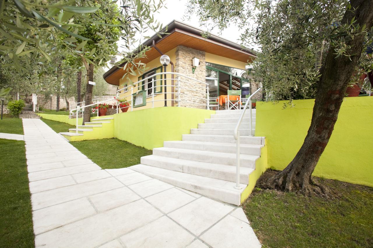 Villaggio Albergo Casa E Lago 布雷佐内加尔达 外观 照片