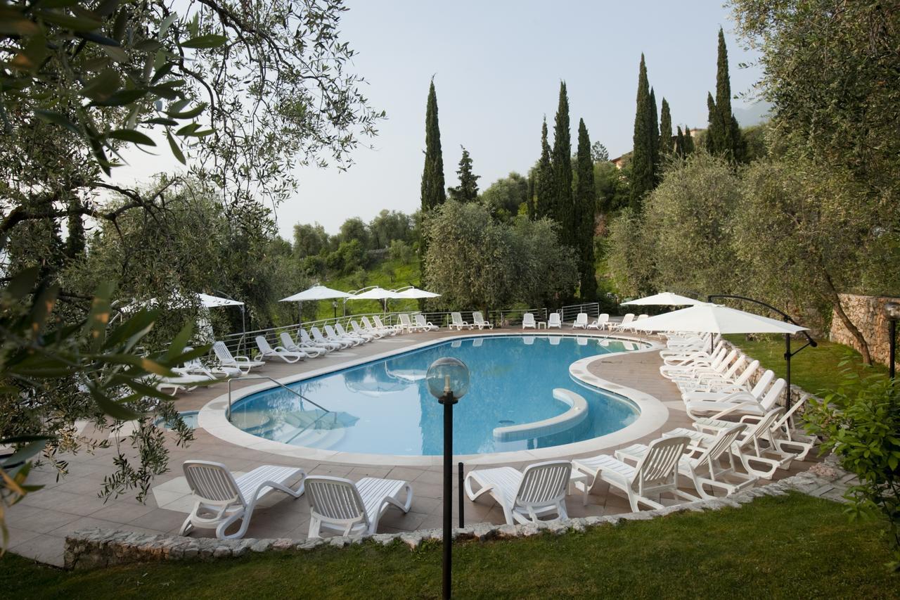 Villaggio Albergo Casa E Lago 布雷佐内加尔达 外观 照片
