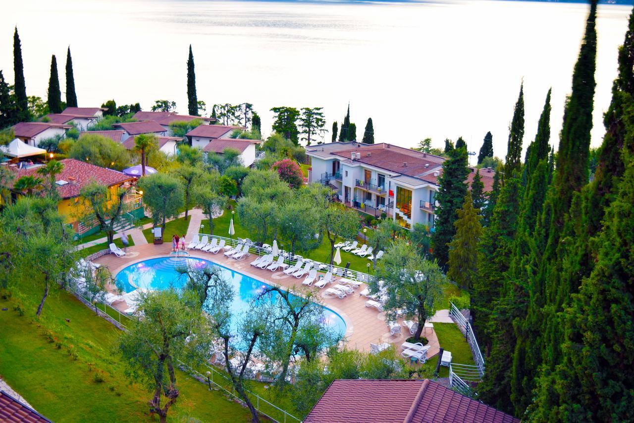 Villaggio Albergo Casa E Lago 布雷佐内加尔达 外观 照片